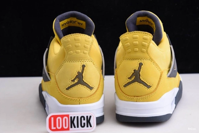 Boostmaster lin CT8527-700 4 Lightning Retro Jordan Air 0717